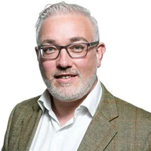 Simon Briton Photo